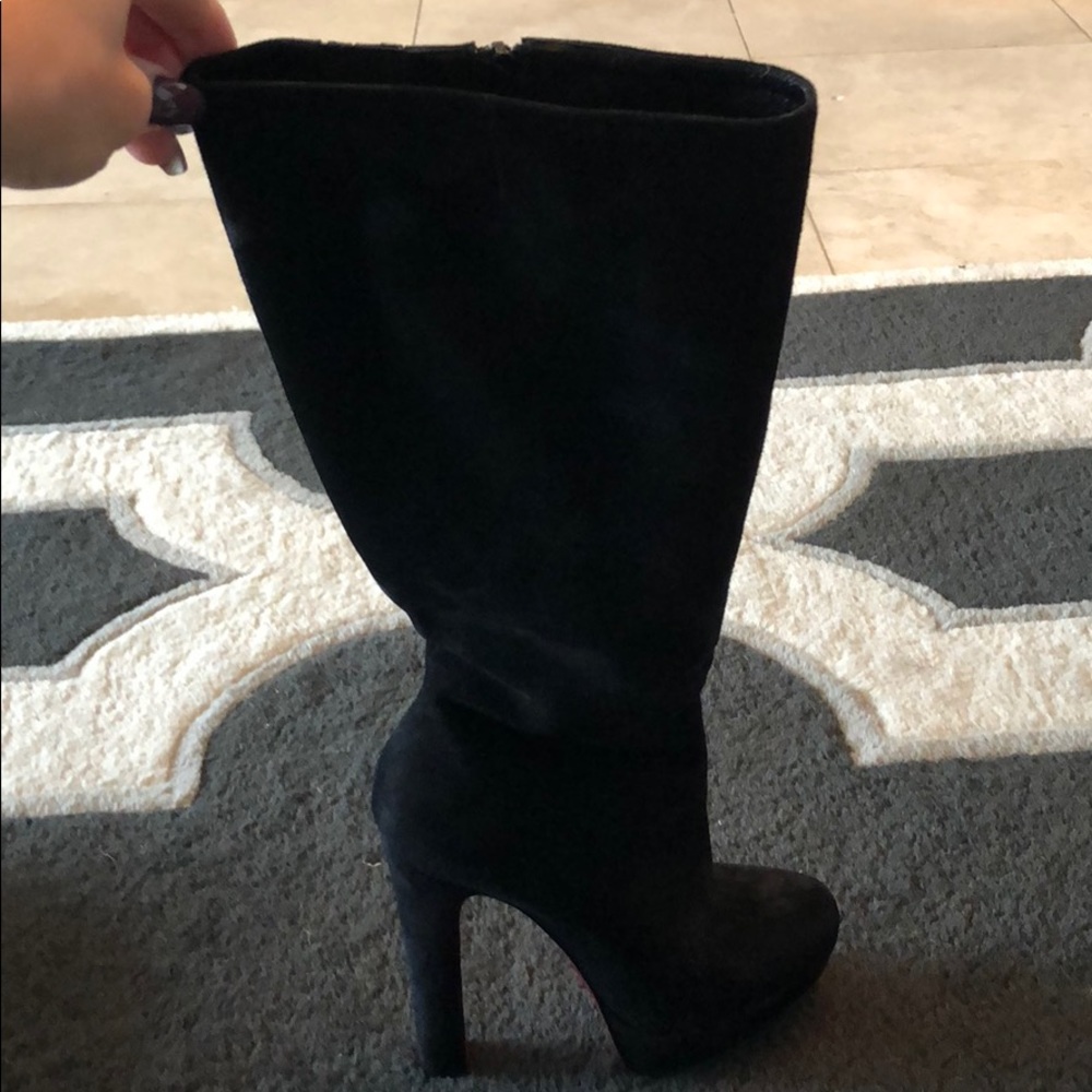 Black suede platform boot